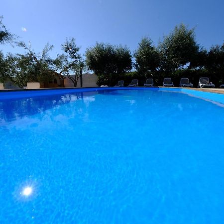 Tenuta Con Due Abitazioni Indipendenti Martina Franca Exterior foto