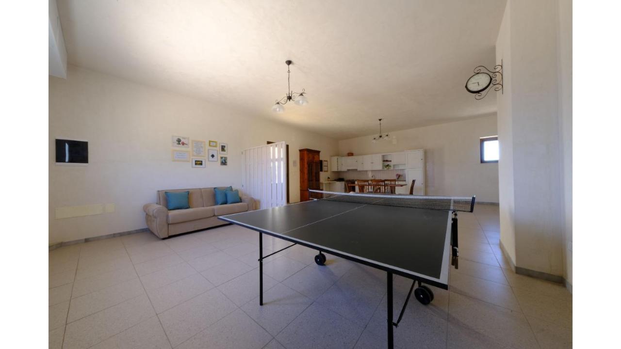 Tenuta Con Due Abitazioni Indipendenti Martina Franca Exterior foto