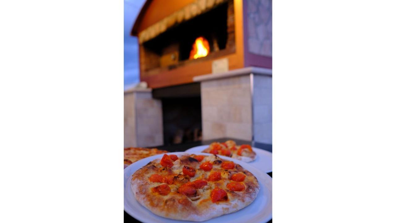 Tenuta Con Due Abitazioni Indipendenti Martina Franca Exterior foto