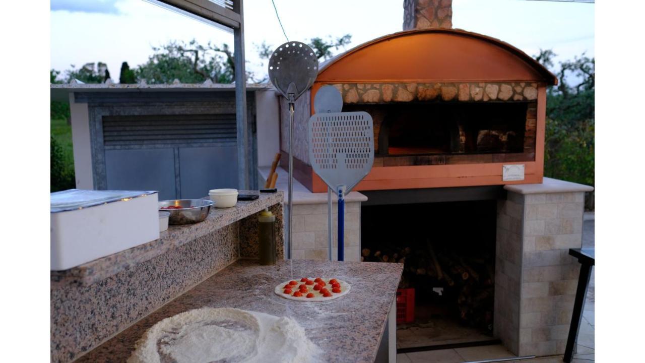 Tenuta Con Due Abitazioni Indipendenti Martina Franca Exterior foto
